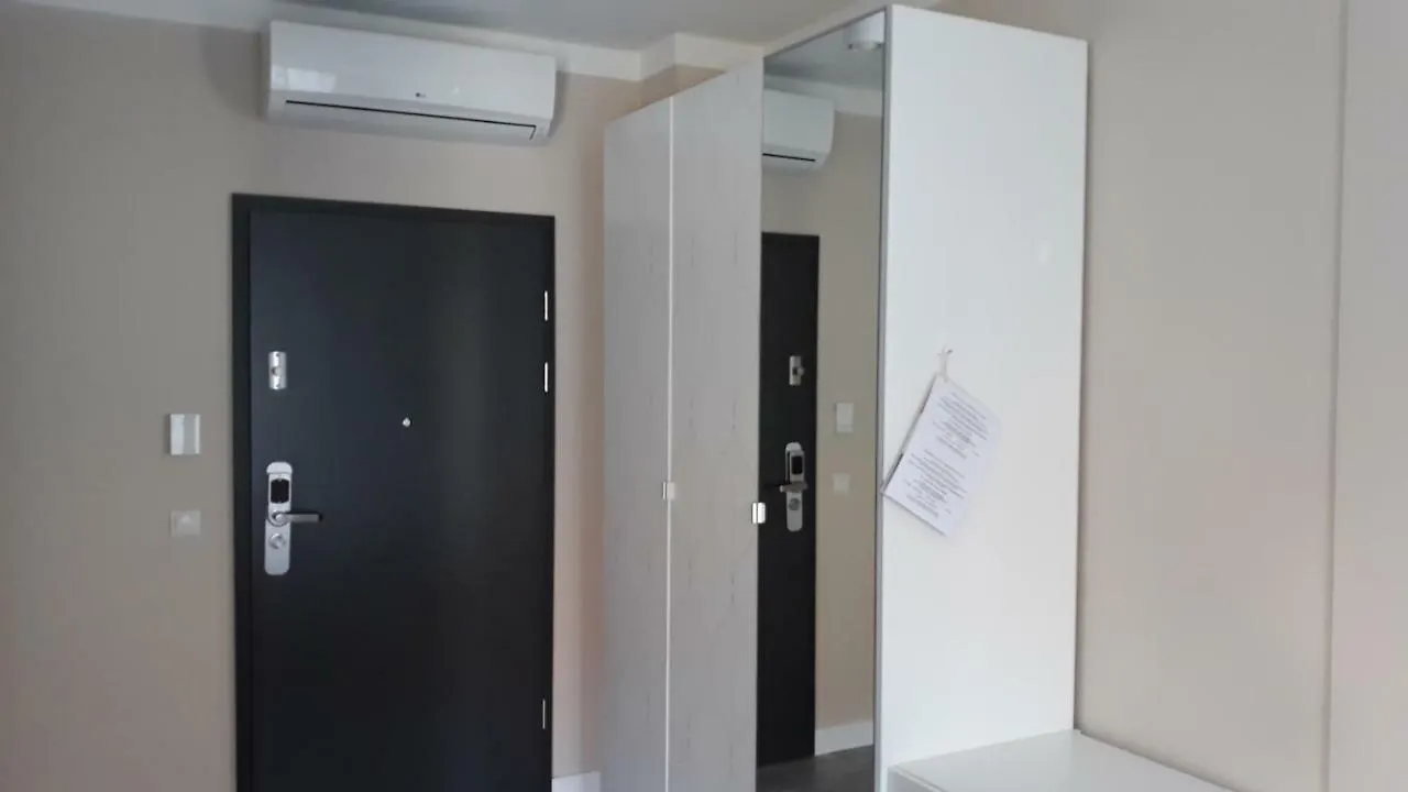 L&L Apartment Old Town Познань